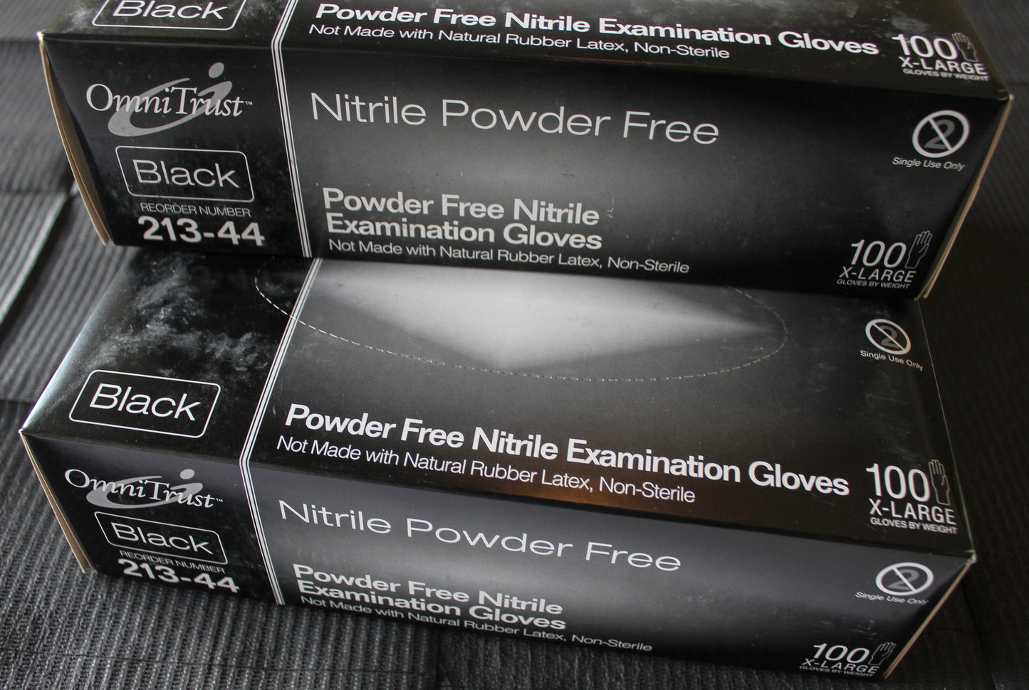OmniTrust Black Nitrile Exam Gloves